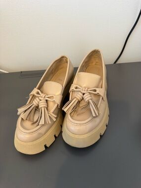 Zara Beige Tassel Platform Loafers